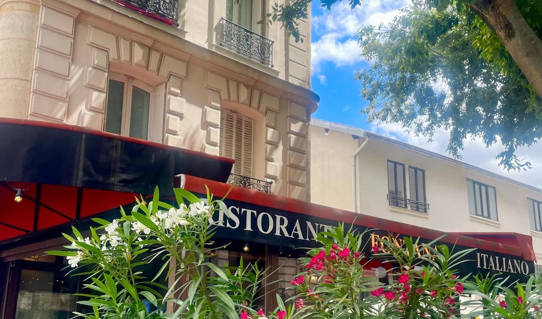 Charmant 2P Terrasse Paris Pres Sites Jo, Dont 3 En Metro Direct Free Wifi Appartement