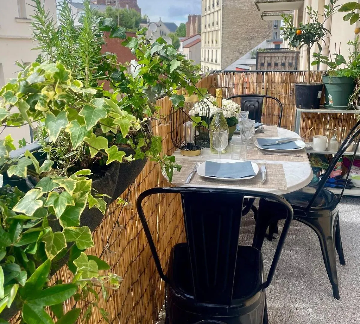 Charmant 2P Terrasse Paris Pres Sites Jo, Dont 3 En Metro Direct Free Wifi