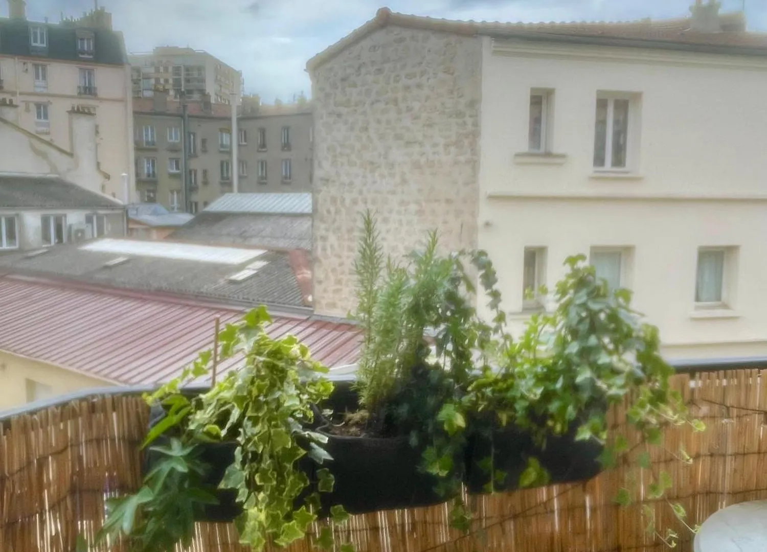 Charmant 2P Terrasse Paris Pres Sites Jo, Dont 3 En Metro Direct Free Wifi Appartement